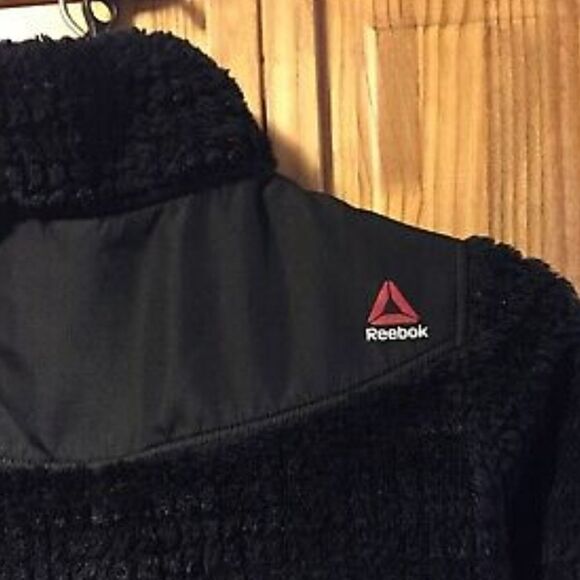 Reebok girls fur jacket - Picture 6 of 6